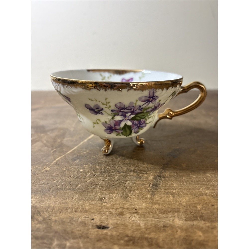 Vintage Royal Sealy Purple Violets Footed Tea Cup Floral w/ Gold Trim